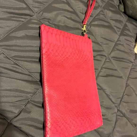Wristlet/Cosmetic bag-Closet clear out! - Picture 7 of 7